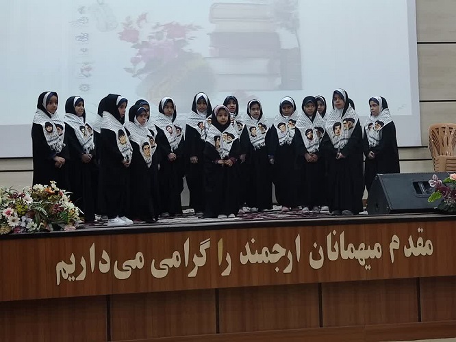 نشست کتابخوان باحضور نویسندگان دفاع مقدس