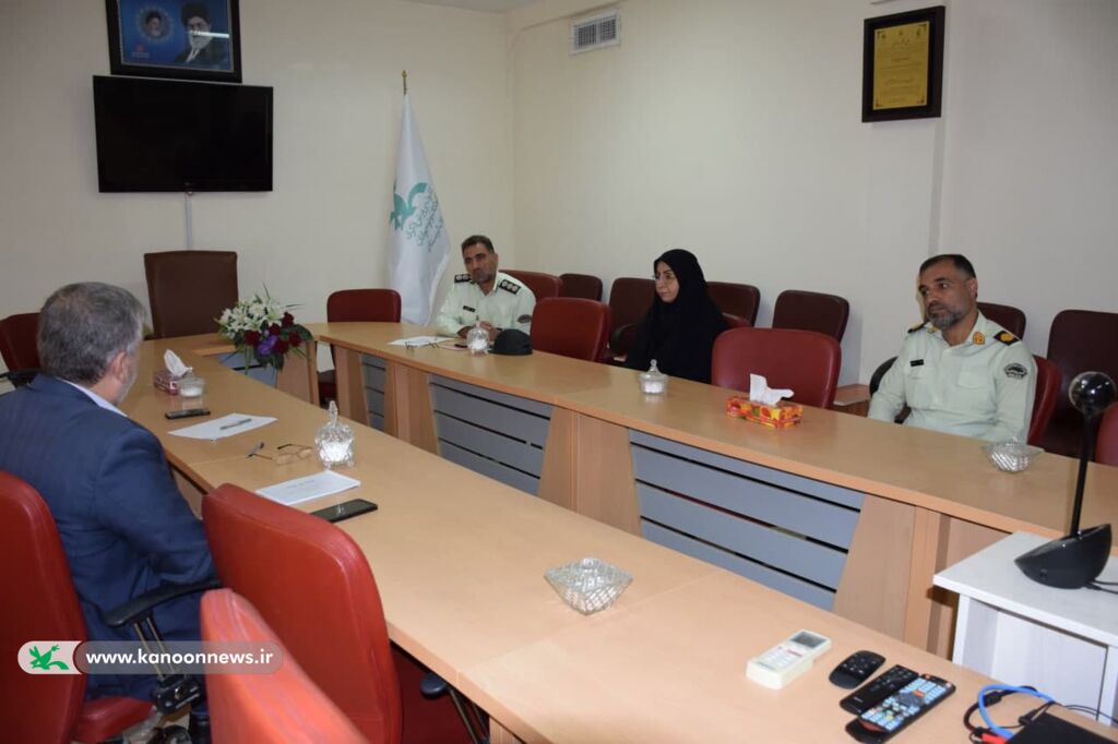 تعامل بیشتر کانون لرستان با معاونت اجتماعی فرماندهی انتظامی