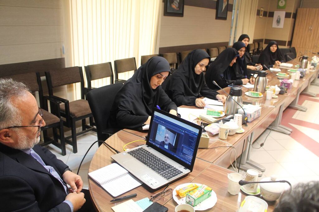 استفاده از ظرفیت هفته ملی کودک برای توسعه و ترویج فرهنگ قصهگویی