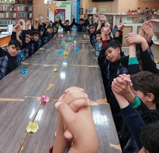 ویژهبرنامههای گرامیداشت هفته وحدت در مراکز کانون برگزار شد