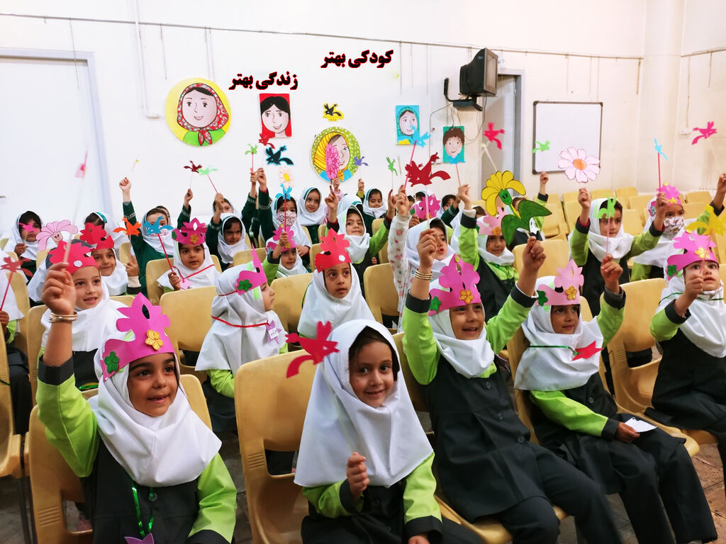 برگزاری آیین‌های هفته ملی کودک با شعار کودکی بهتر، زندگی بهتر در استان آذربایجان شرقی