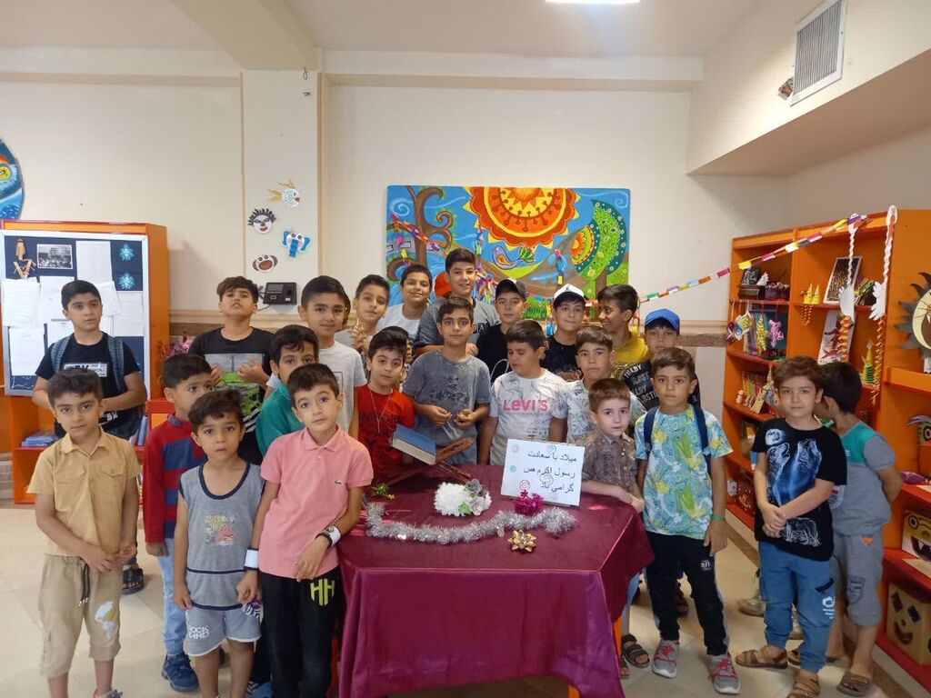 ویژهبرنامههای گرامیداشت هفته وحدت در مراکز کانون برگزار شد