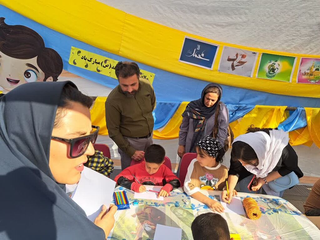 ویژهبرنامههای گرامیداشت هفته وحدت در مراکز کانون برگزار شد