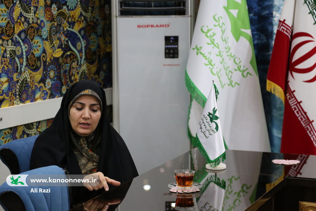 مدیرکل کانون استان بوشهر با سرپرست سازمان فرهنگی، اجتماعی و ورزشی شهرداری بوشهر دیدار کرد