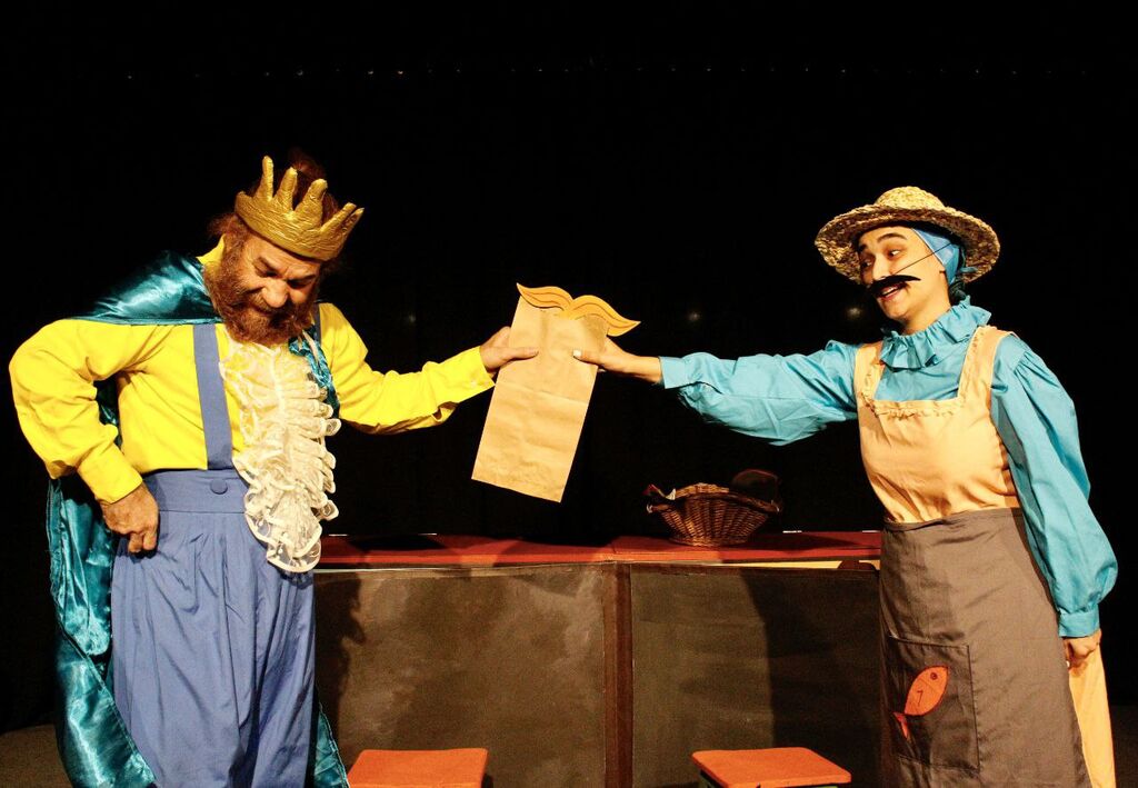 نمایش «استخوان ماهی جادویی» در فرهنگسرای ارسباران به روی صحنه میرود