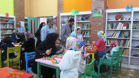 برگزاری کارگاه‌های بادبادک‌سازی در مرکز مجتمع کانون استان قزوین