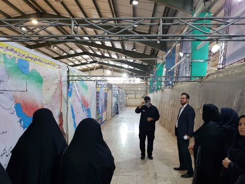 دومین آلبوم تصویری بازدید همکاران ستادی شورای هماهنگی فعالیت‌های آموزش و پرورش از نمایشگاه 《آسمان اقتدار》در کرمانشاه