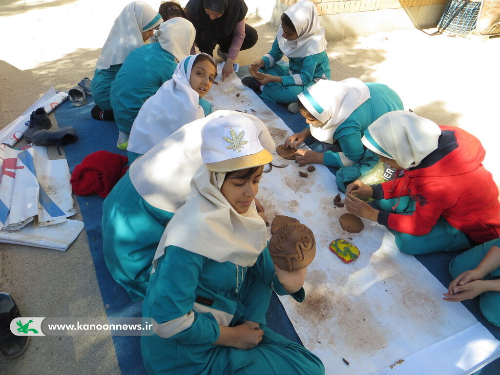 ویژهبرنامههای گرامیداشت هفته وحدت در مراکز کانون برگزار شد