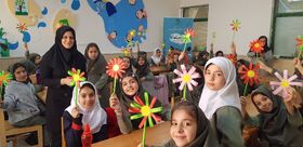 استقبال پرشور کودکان از آئین‌های هفته ملی کودک در آذربایجان شرقی