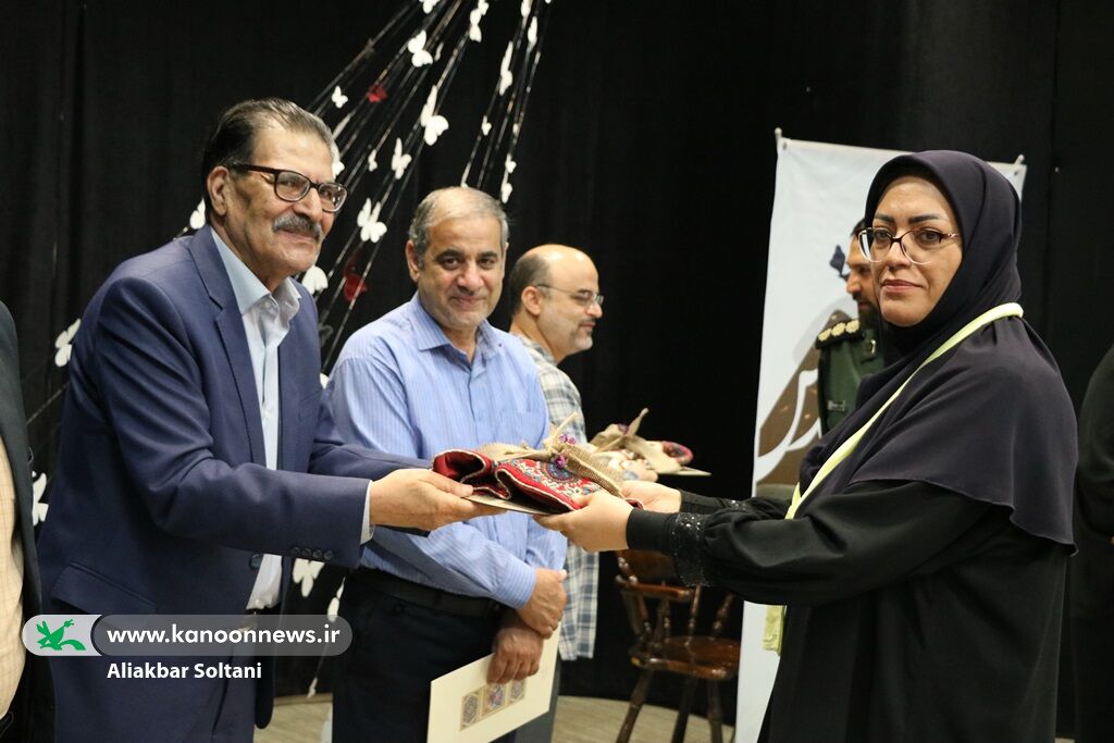 اولین نشست «قمقمه» برگزار شد