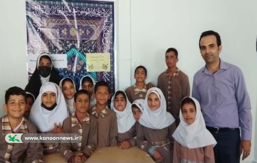 سفر کتابخانههای سیار کانون میامی و گرمسار به روستاها/ زنگ آغاز هفتهی ملی کودک در روستاهای سمنان نواخته شد