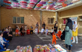 دیدار کانونی‌های سمنان و شاهرود با کودکان بستری در بیمارستان‌/ اهدای سرگرمی‌های سازنده به اتاق بازی بخش اطفال