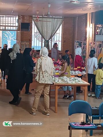 نمایشگاه آثار فصل تابستان اعضا کانون شماره ۲ رفسنجان