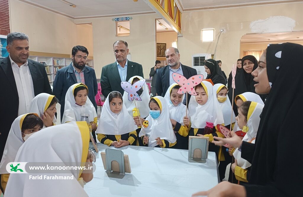 افتتاح نمایشگاه دست سازه‌های اعضا در مرکز فرهنگی‌هنری مجتمع زاهدان(سیستان و بلوچستان)