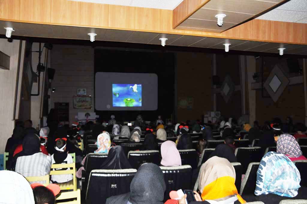 حضور پر شور خانوادهها در جشن هفتهی ملی کودک در مرکز شماره ۴ کانون کرج