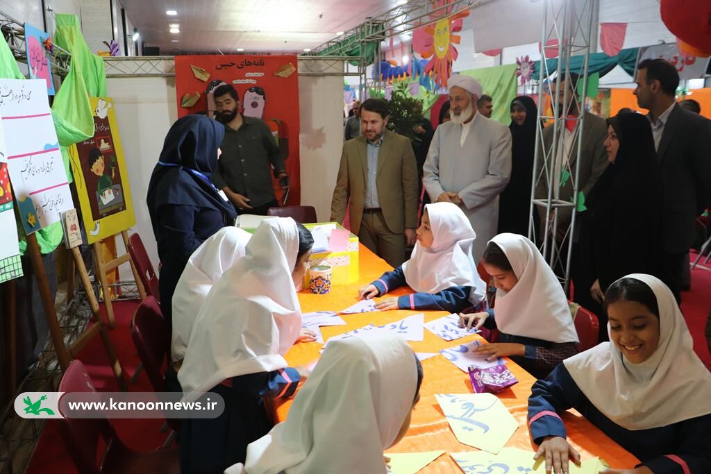 آیین افتتاحیه نمایشگاه هفته ملی کودک با شعار «کودکی بهتر، زندگی بهتر»