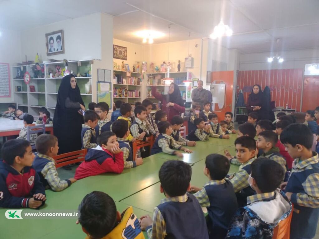 عضویت رایگان/ شادی بچه های لرستان در روز جهانی کودک