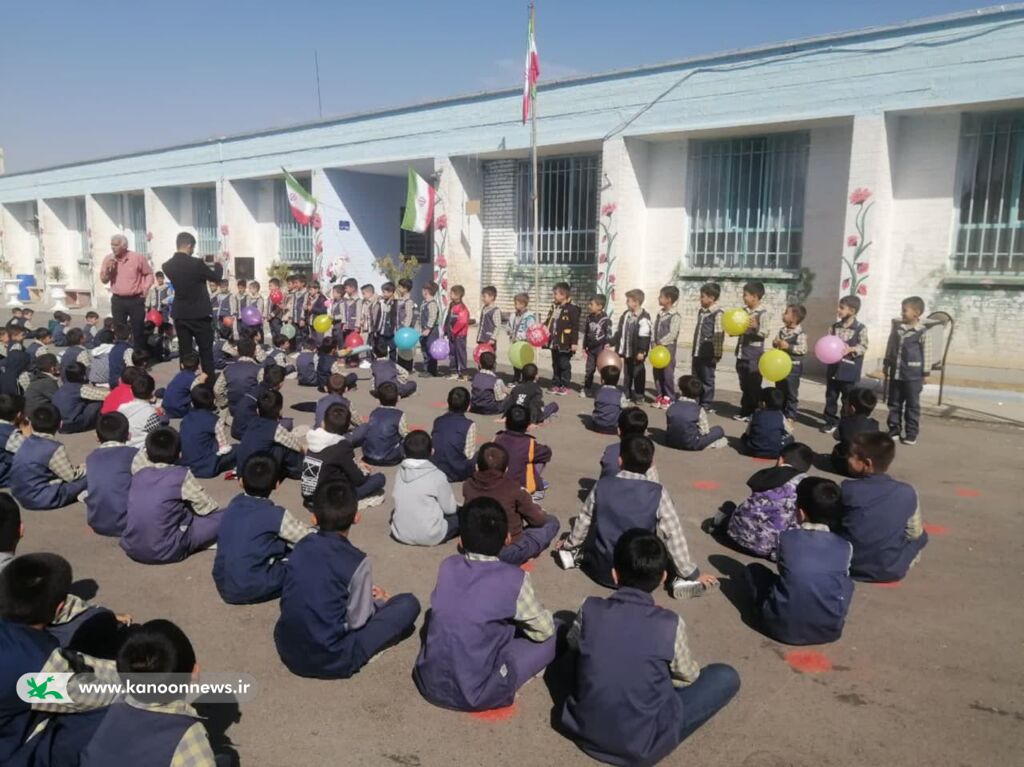 عضویت رایگان/ شادی بچه های لرستان در روز جهانی کودک
