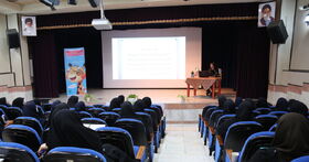 نشست تخصصی فرزندپروری در کانون بوشهر برگزار شد