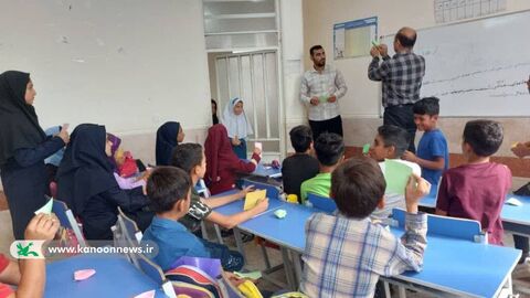 اعزام کتابخانه های سیار کانون خوزستان به روستای صراخیه از توابع شهرستان شادگان