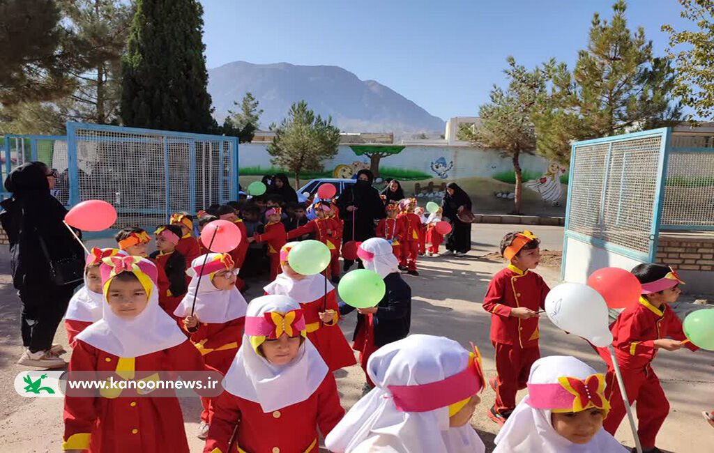شادپیمایی کودکان و برگزاری جشن قرآن در مراکز کانون سمنان