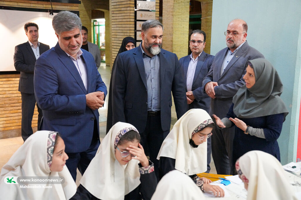 ۵۰۰ دانشآموز مهمان کانون شدند/ از حضور پرشور دانشآموزان تا حضور معاون استاندار و فرماندار در کانون