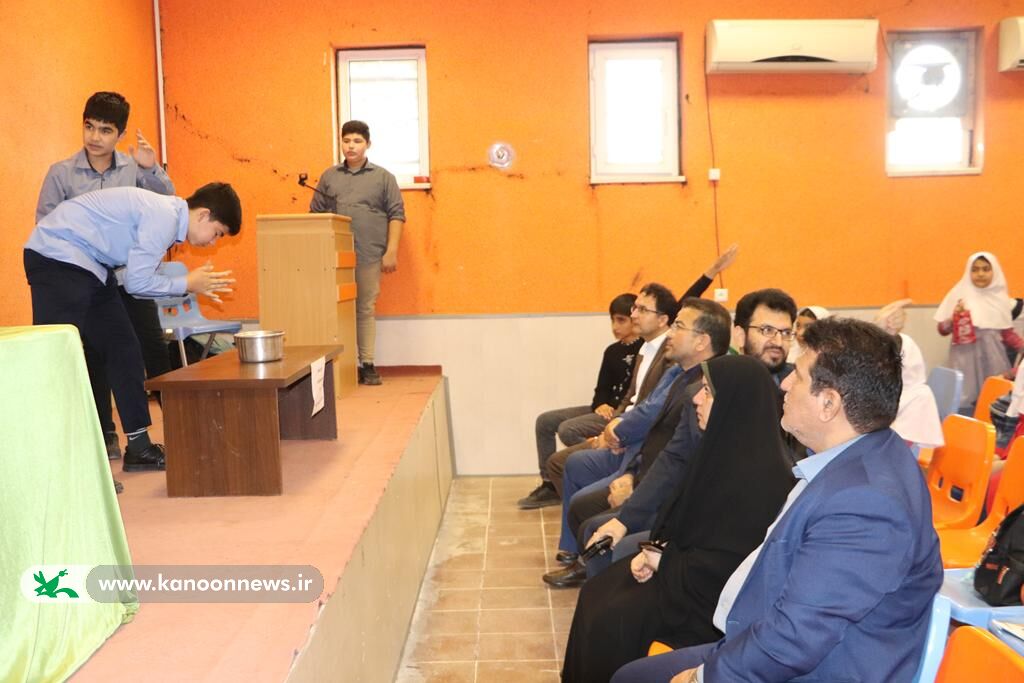 برپایی غرفه و کارگاههای فرهنگیهنری در آق قلا