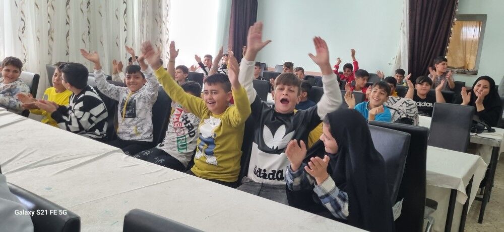 جشن هفته ملی کودک در نظرکهریز شهرستان هشترود