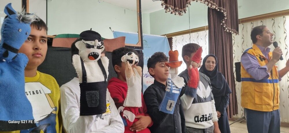 جشن هفته ملی کودک در نظرکهریز شهرستان هشترود