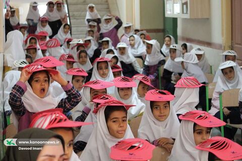 پیک امید کانون آدربایجان شرقی در مدارس روستایی به مناسبت هفته ملی کودک (۱)