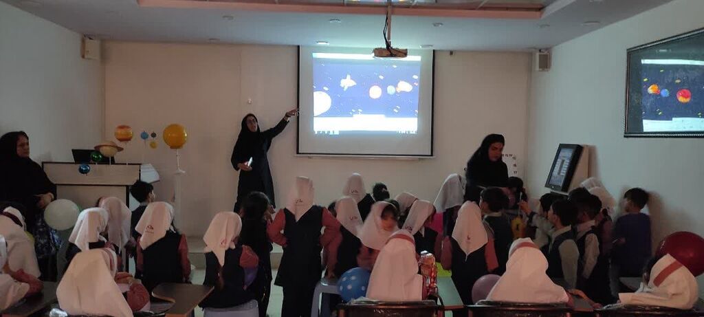 درخشش اعضای مرکز علوم و نجوم کانون لرستان در پوییش بین المللی