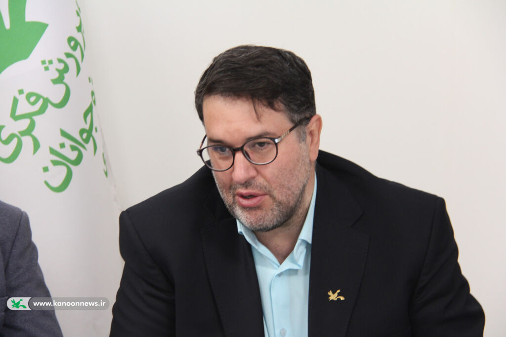 طرح خادمیاری در مراکز کانون اجرا میشود