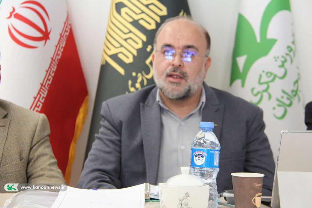 طرح خادمیاری در مراکز کانون اجرا میشود