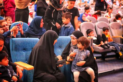 جشن کودکان کرجی با حضور «مل مل»
