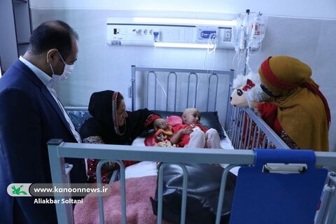 عیادت از کودکان بستری در بیمارستان