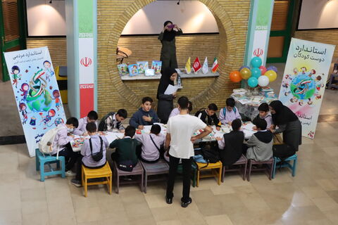 ویژه برنامه های کانون در هفته ملی کودک در مرکز آفرینش ها (1).JPG