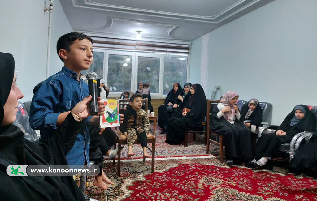 دیدار اعضا و مربیان کانون مهدیشهر با امامجمعه/ کانون پرورش فکری؛ محیطی سالم و امن برای رشد و پرورش کودکان است