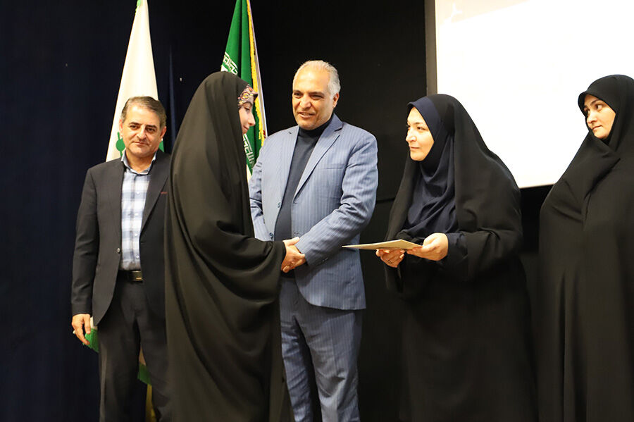 آیین تجلیل از اعضای موفق مراکز کانون استان اردبیل برگزار شد