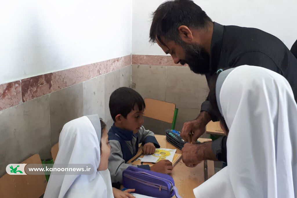 سفر کاروان پیک امید کانون سرخه به روستای مؤمنآباد