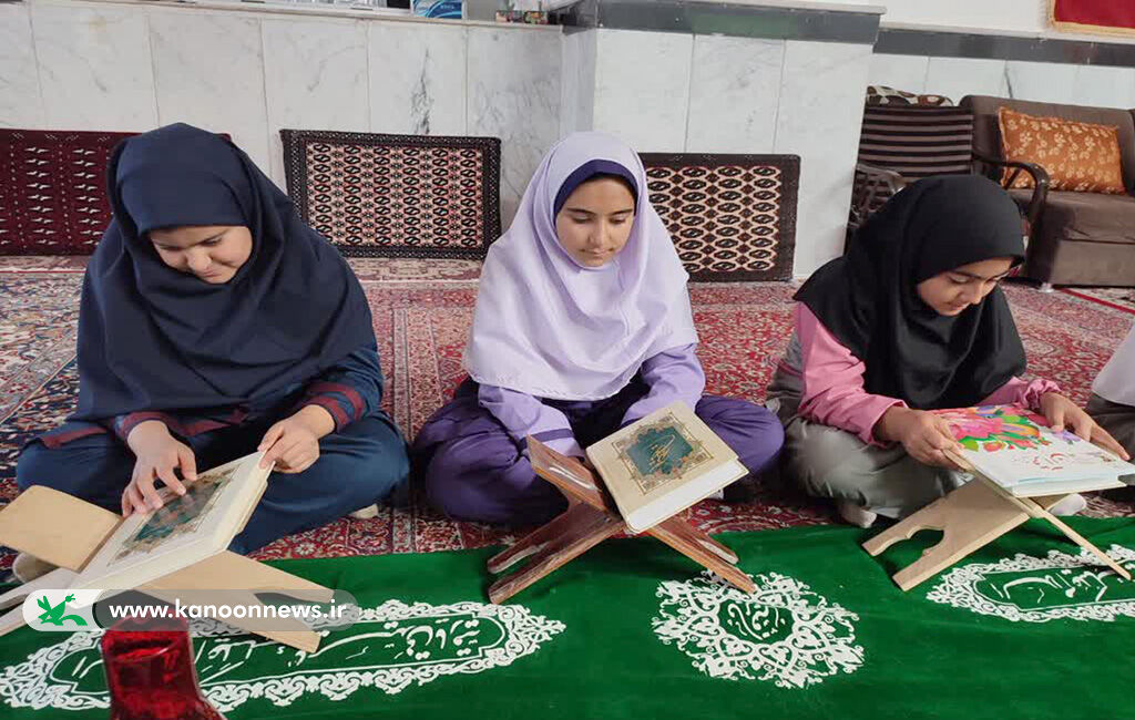 جشن قرآن در روستای حسین‌آباد میامی/ تأکید بر ترویج فرهنگ اسلامی و تقویت هویت دینی و ملی