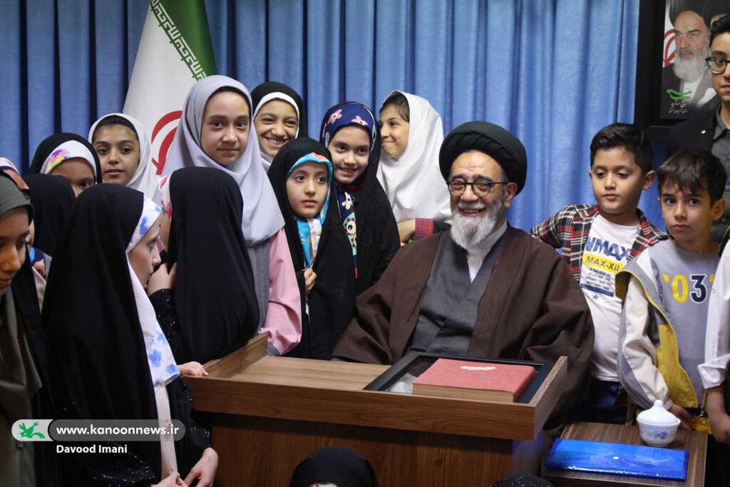 حضرت آیت الله آلهاشم: کانون دارای ظرفیتهای بسیاری برای توسعه آینده فرهنگی و هنری کشور است