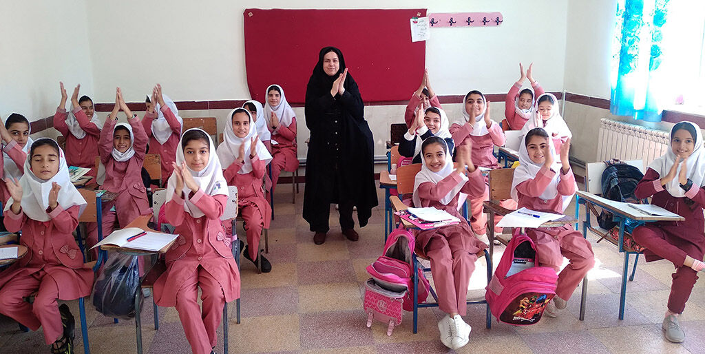 ویژهبرنامهی غنچههای زندگی در مرکز خلخال اجرا شد