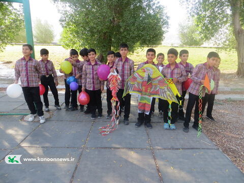 جشن پرواز بادبادکها در مراکز فرهنگی هنری نخل تقی، ،دالکی و کنگان