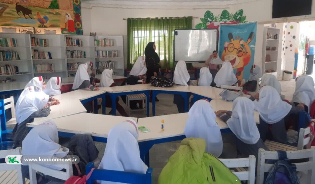 ویژه برنامههای هفته ملی کودک در مرکز گرماب کانون زنجان