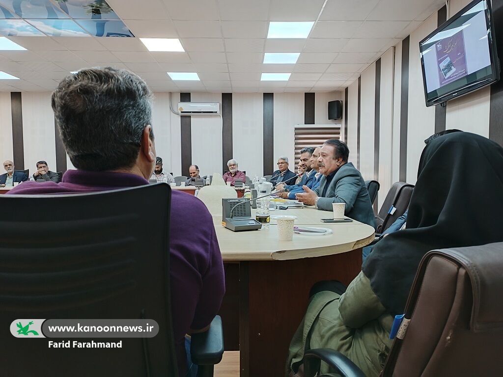 برگزاری آیین رونمایی از دفتر شعر«سرزمین کودکیها» در کانون سیستان و بلوچستان
