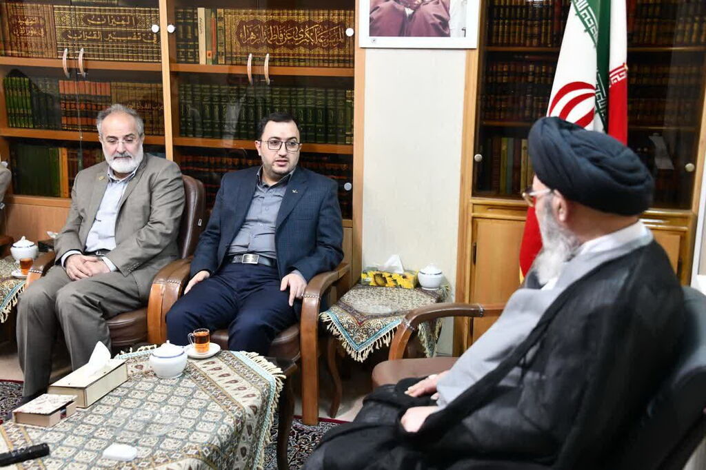 مدیرعامل کانون با نماینده ولی‌فقیه در استان اصفهان دیدار کرد