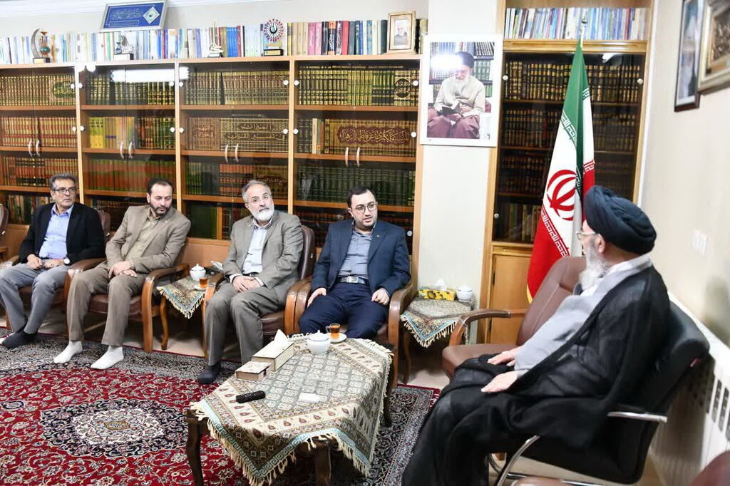 مدیرعامل کانون با نماینده ولی‌فقیه در استان اصفهان دیدار کرد