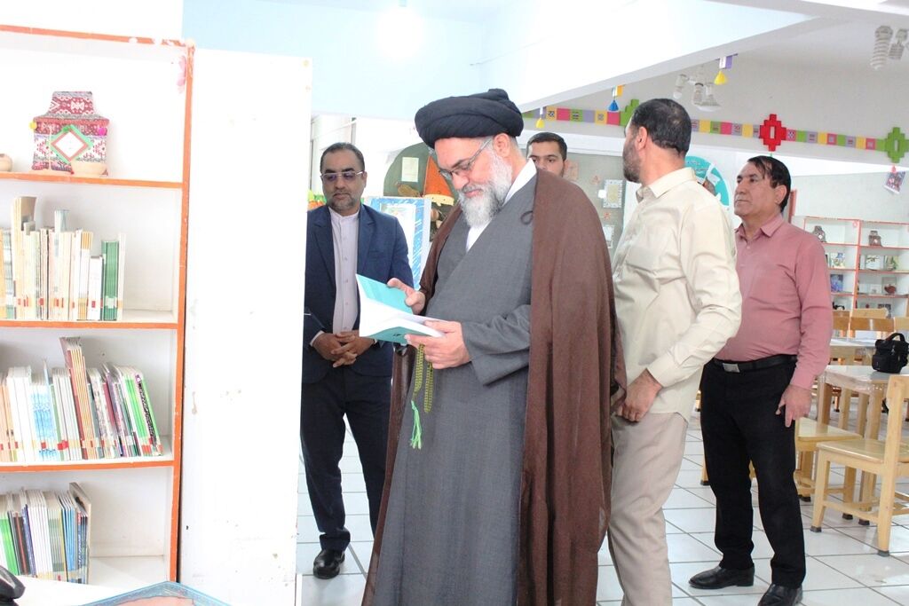 بازدید سرزده نماینده محترم ولیفقیه و امام جمعه یاسوج از کانون پرورش فکری کودکان و نوجوانان
