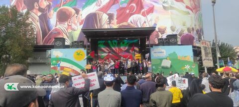 حضور تماشاخانه‌های سیار کانون در راهپیمایی حمایت از فلسطین