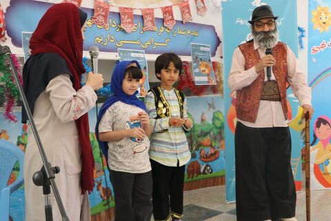 جشن هفته ملی کودک با مشارکت شهرداری قهجاورستان